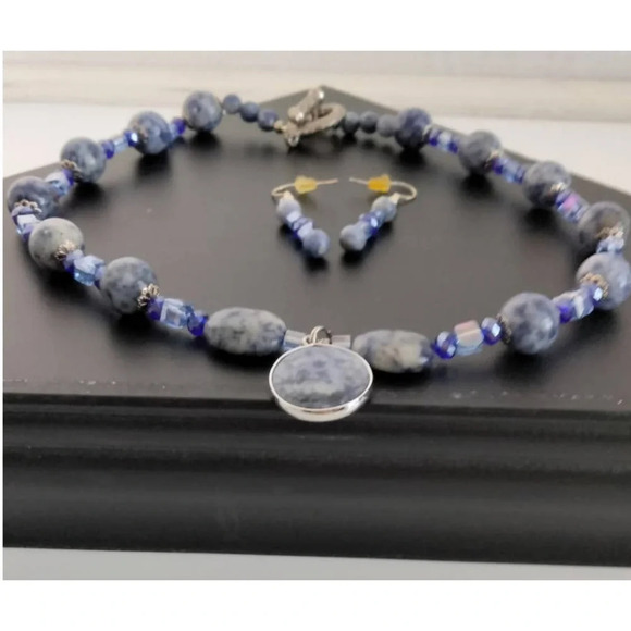 Womens Blue Two-Tone Necklace & Ear rings Set - Picture 10 of 10